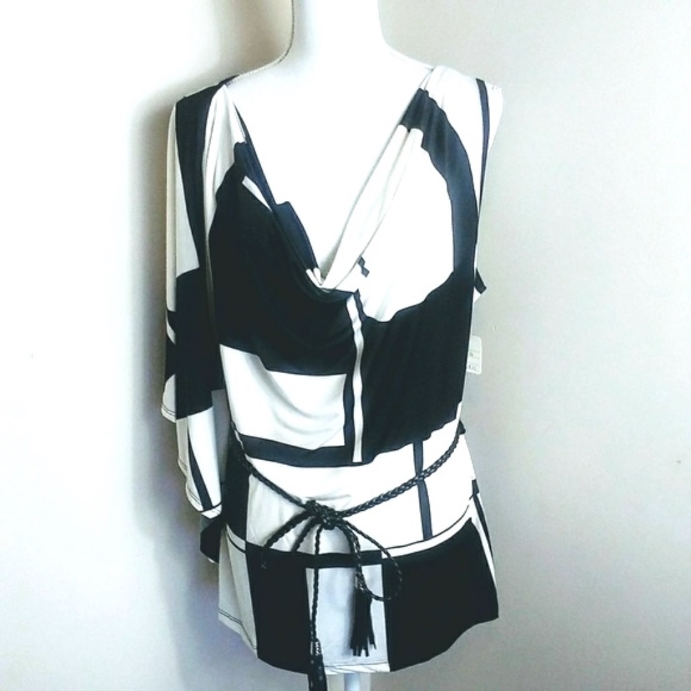 Black and White Yetts Blouse